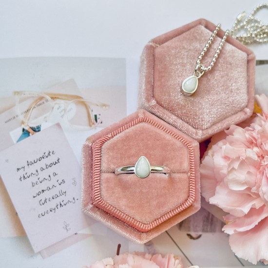 . Merel (DNA steen van 7mm x 5mm)