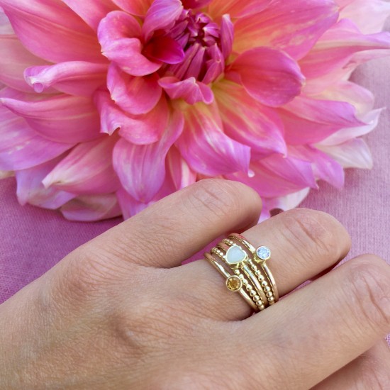 GEBOORTE RING - November - Citrien (ivm stijgende goudkoers zijn alle prijzen voor gouden sieraden tijdelijk op aanvraag)