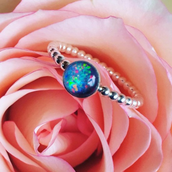 Ring: Zilver en Opaal (prijs op aanvraag)