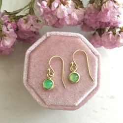 Oorhangers Goud met Chrysopraas (prijs op aanvraag)