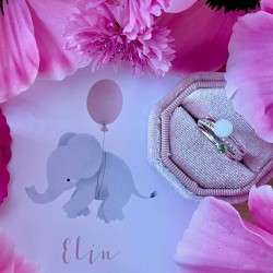 WALL OF FAME - Baby Elin - Sieraad: ring "Maya" plus ring met geboortesteen plus aanschuifring bolletjes