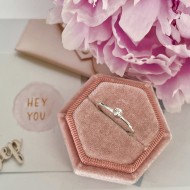 GEBOORTE RING - April - Diamant - (zilver)