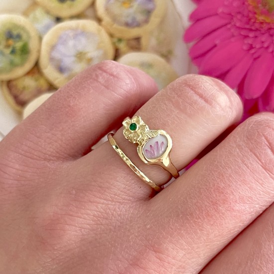 Gehamerde ring Geelgoud (ivm stijgende goudkoers zijn alle prijzen voor gouden sieraden tijdelijk op aanvraag)