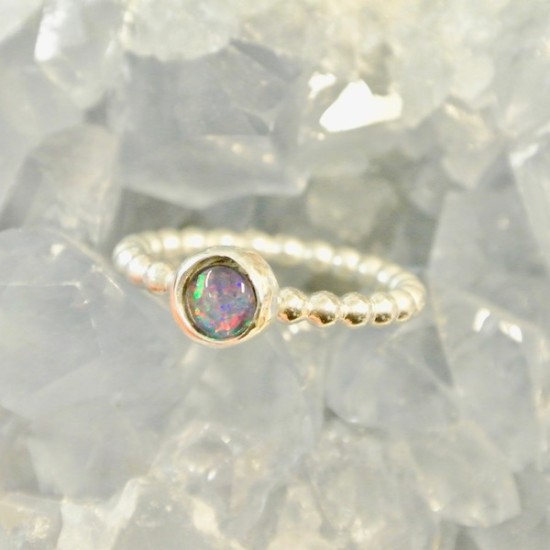 Ring: Zilver en Opaal 